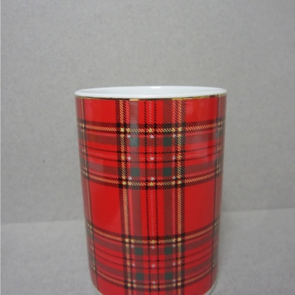 Pacific Rim porcelain red plaid mug set of 4 Holiday Christmas coffee tea mugs - Picture 5 of 9